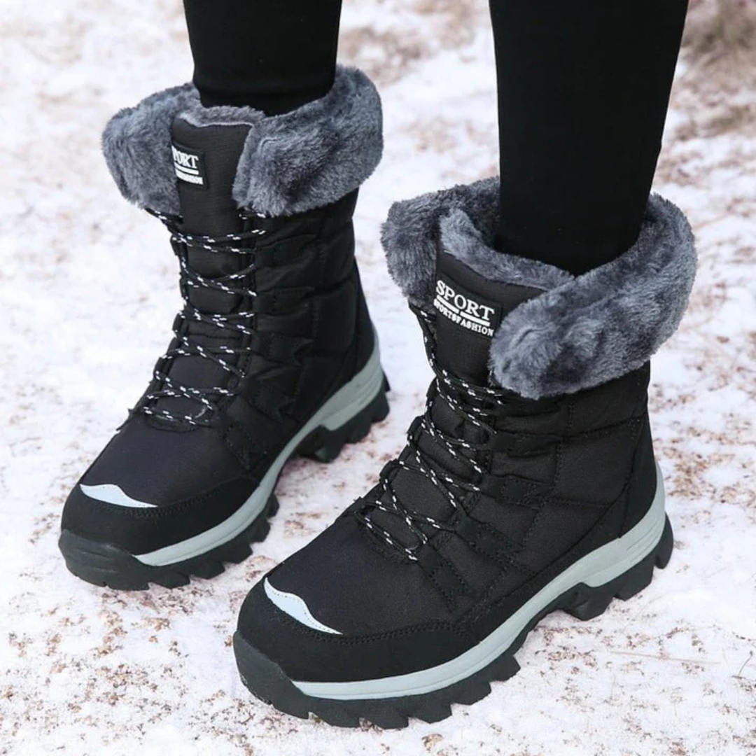 FUR BOOTS | CHUNKY LACE UP FIT WITH PLUSH LINING