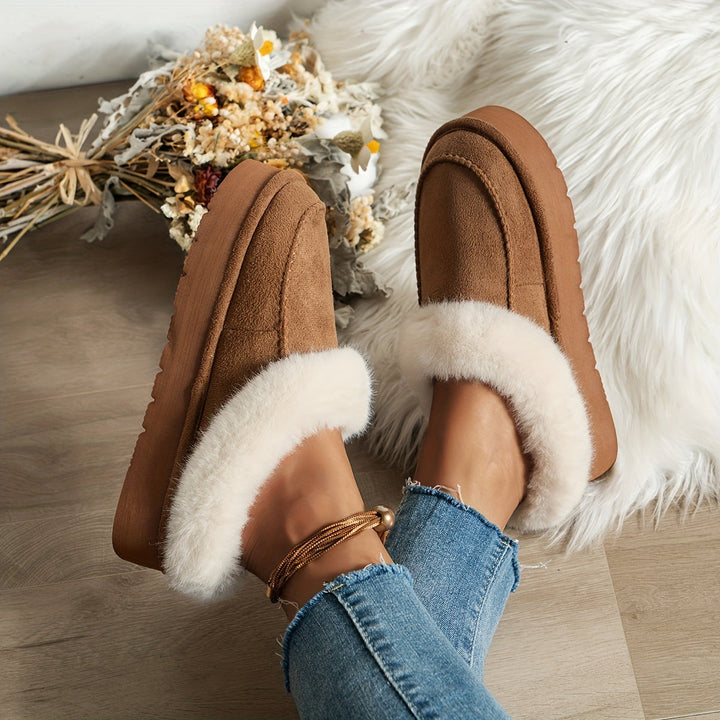 WOMEN’S FAUX FUR SLIPPERS | WARM COZY WINTER DESIGN