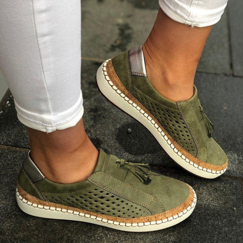 WOMEN’S WALKING SHOES | LIGHTWEIGHT SLIP-ON FIT