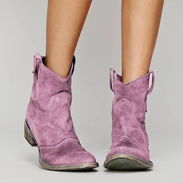 COWBOY BOOTS | MODERN WESTERN ANKLE DESIGN
