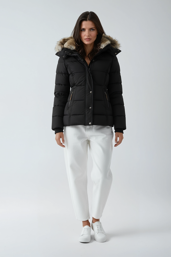 WOMEN’S PUFFER COAT | SLIM-FIT HOODED WINTER LOOK