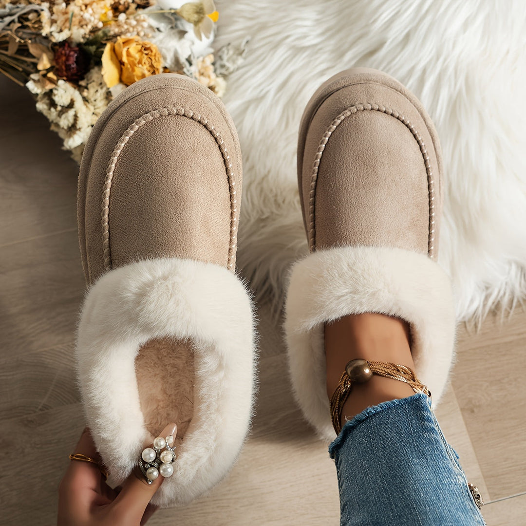 WOMEN’S FAUX FUR SLIPPERS | WARM COZY WINTER DESIGN