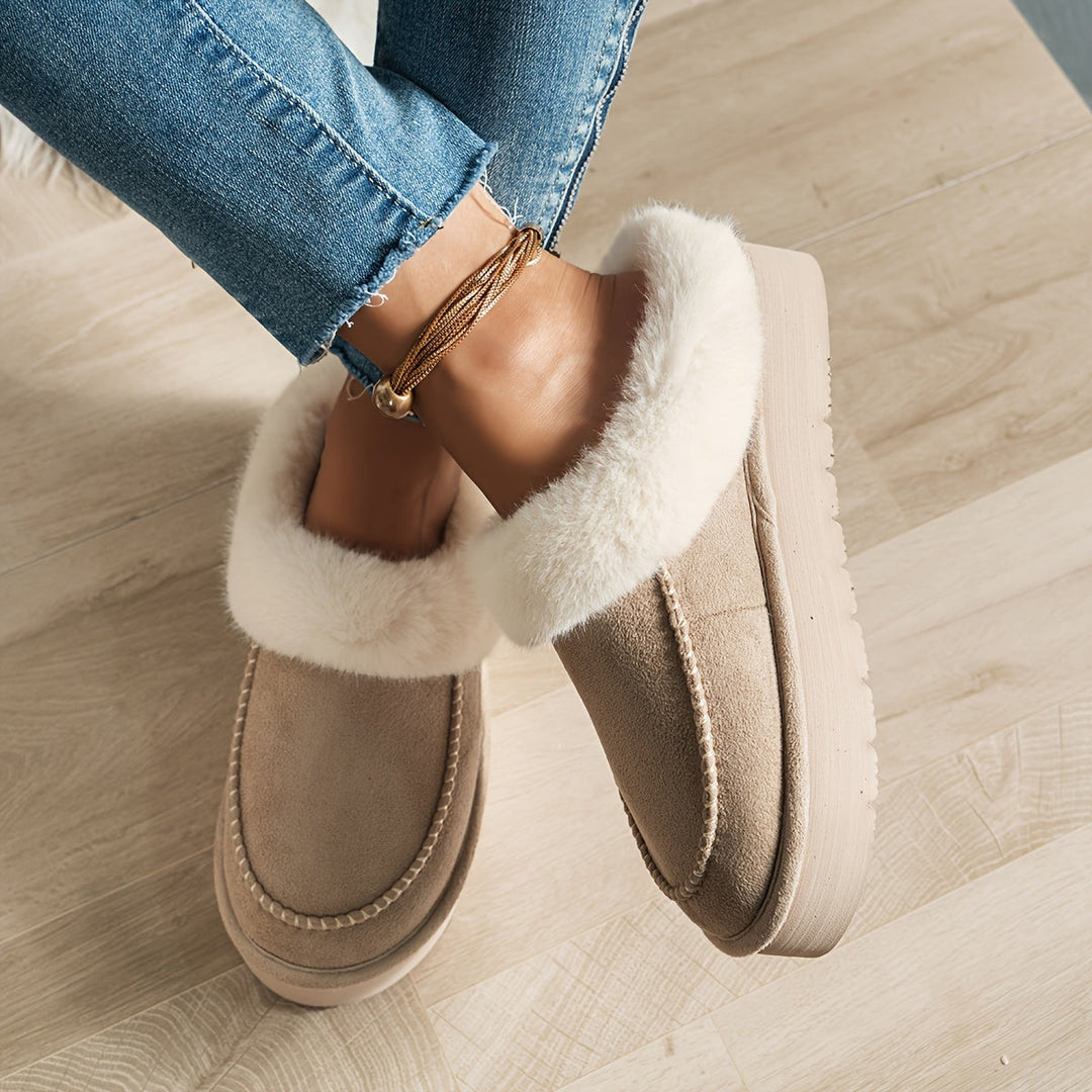 WOMEN’S FAUX FUR SLIPPERS | WARM COZY WINTER DESIGN