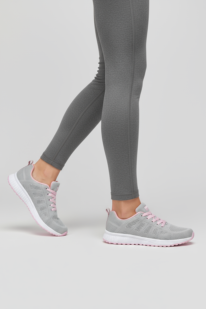 WOMEN’S TRAINERS | MODERN LIGHTWEIGHT KNIT FOOTWEAR