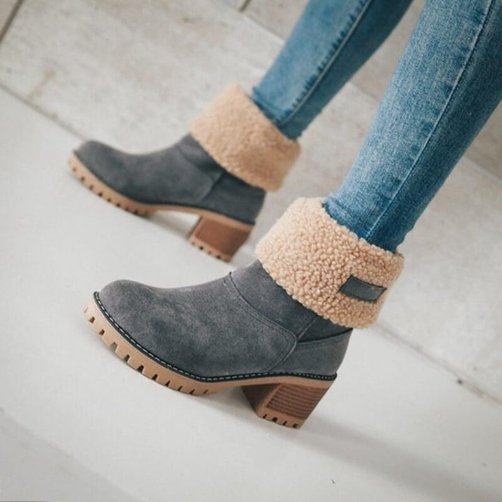 WOMEN’S ANKLE BOOTS | WARM FOLDOVER WINTER DESIGN